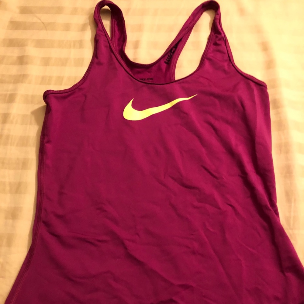 Nike Pro tank top
